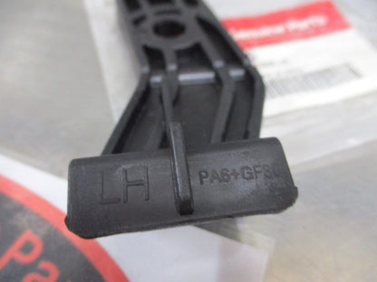 Kia Rio Genuine Left Outer Headlight Mounting Bracket New Part