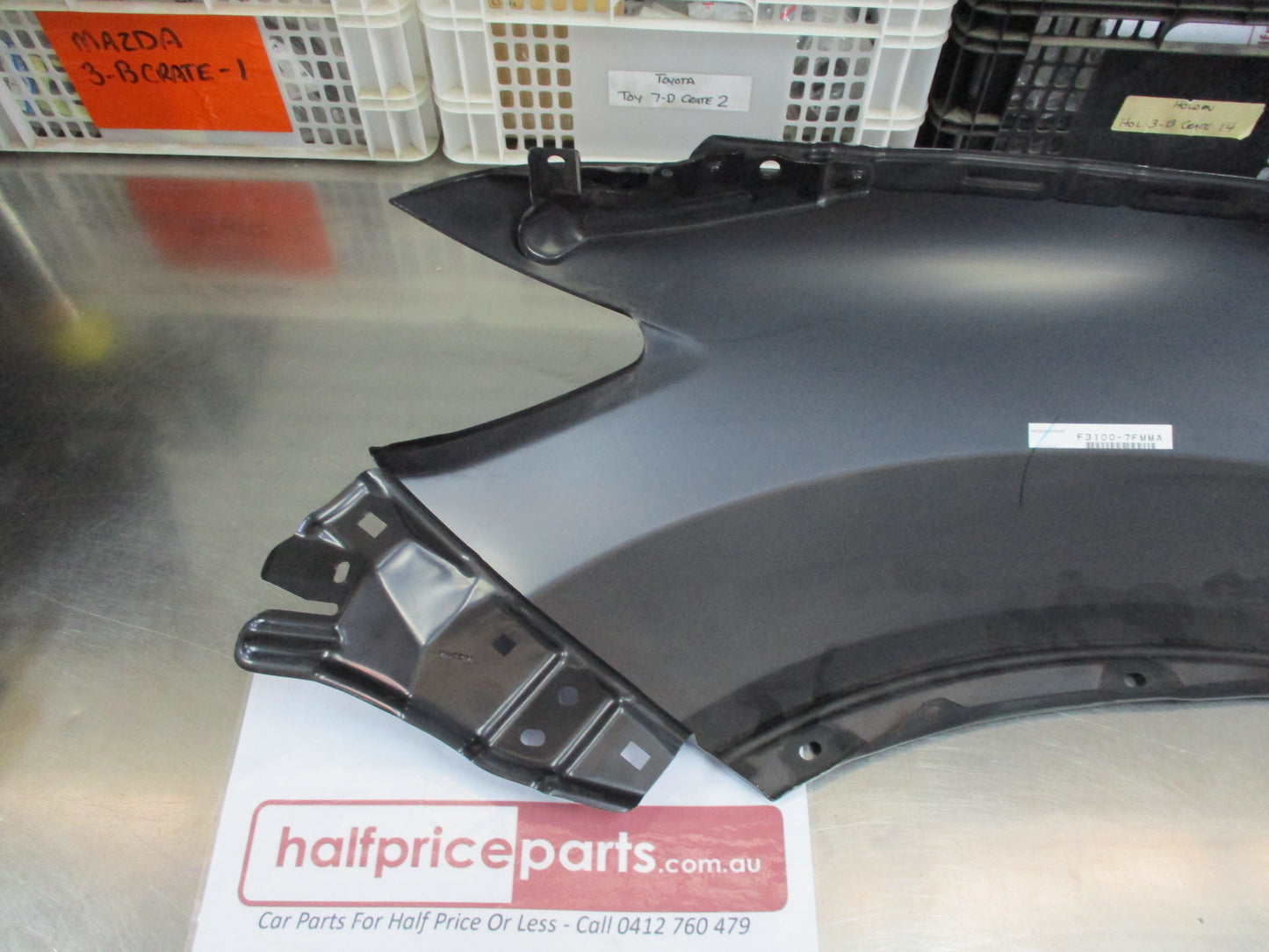 Nissan X-Trail T32 Genuine Front Right Hand Guard New Part
