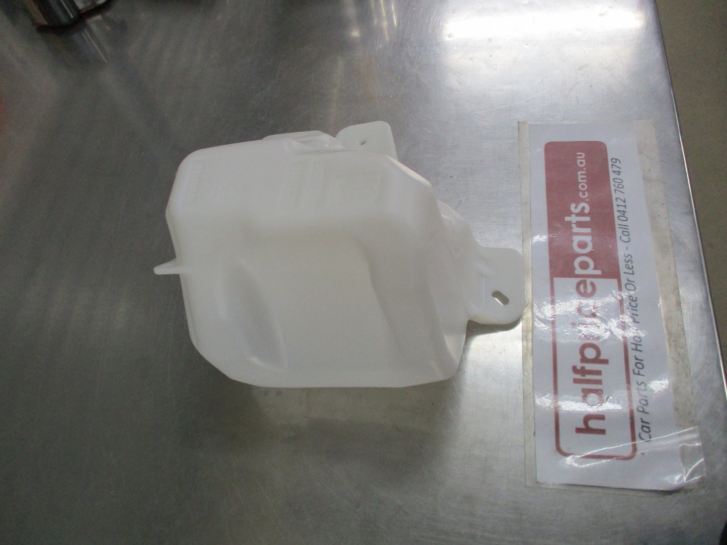 Holden VF Commodore/WN Caprice Genuine Windscreen Washer Bottle New Part