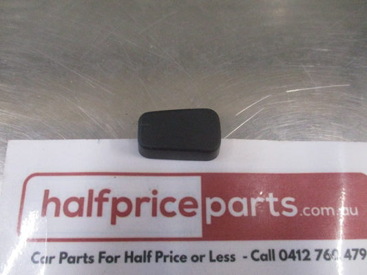 Mitsubishi ZK/ZJ Outlander Genuine Seat Adjusting Knob New Part