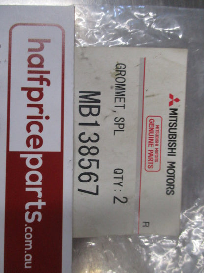 Mitsubishi Eclipse/Pajero/Magna/Mirage/Galant Genuine Guard Liner U-Nut (Set of 2) New Part