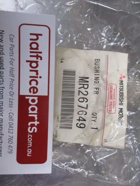 Mitsubishi Pajero Genuine Front Stabilizer Bar Bush New Part