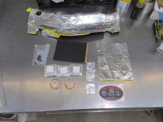 Mazda Various Models Genuine Fuel Tank Seal/Insulator Kit New Part