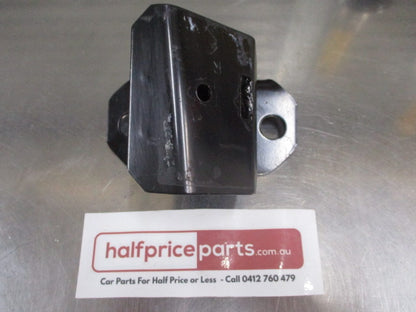 Mitsubishi Pajero Genuine Right Hand Front Bumper Bracket New Part