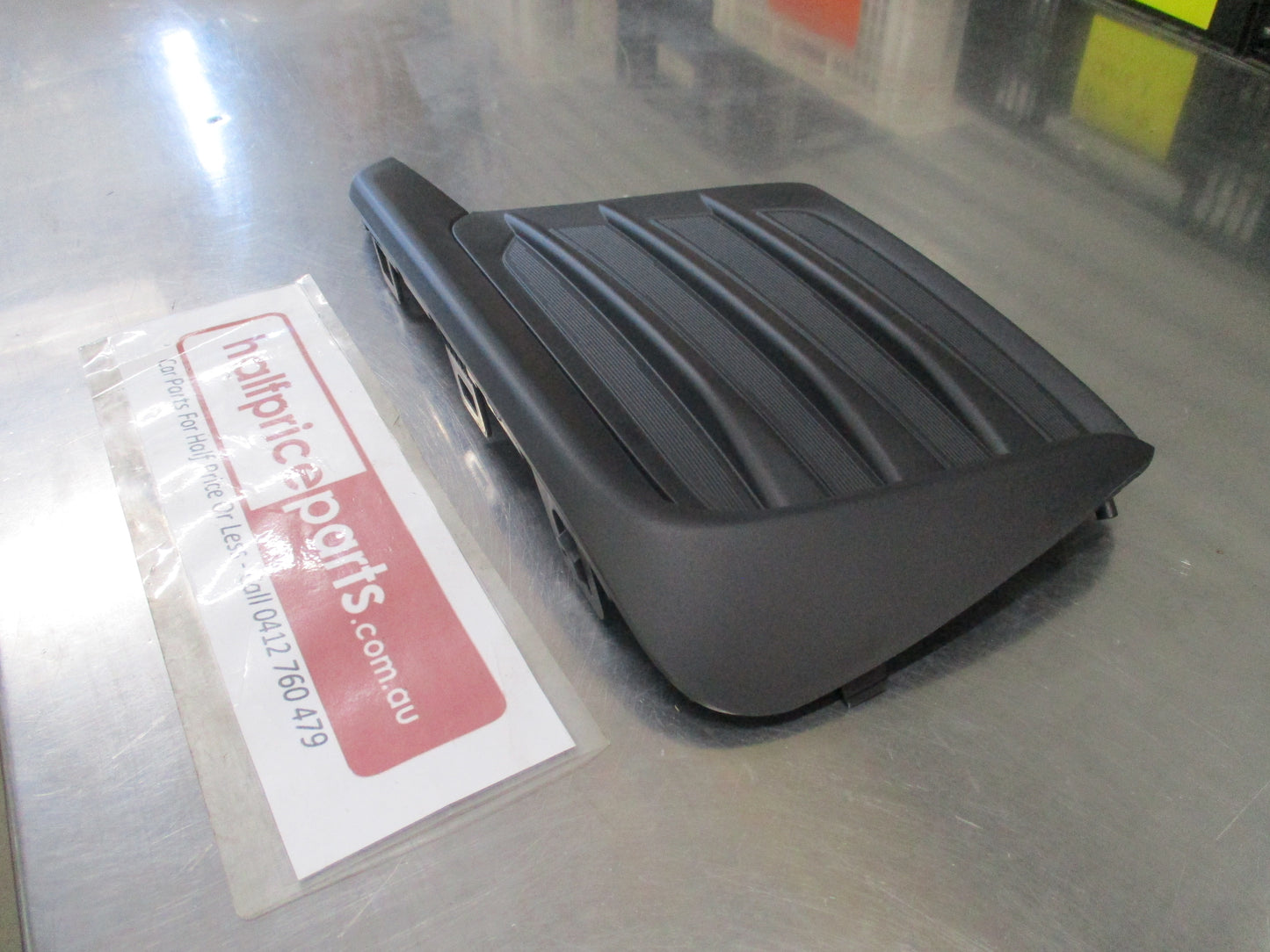 Holden Captiva Ls-Cg Front Lower Left Hand Bar Cover New Part