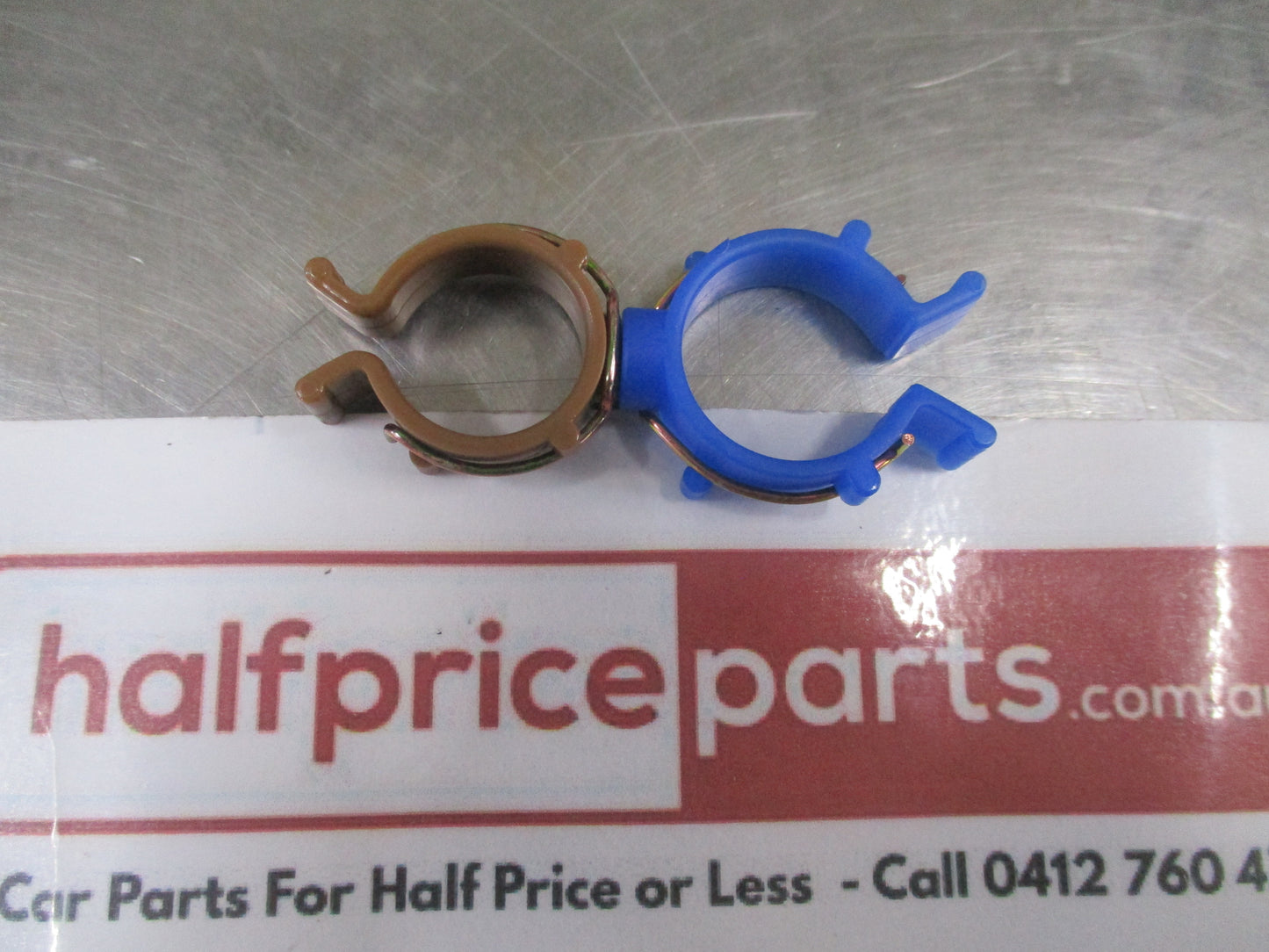 Mitsubishi Pajero/Challenger Genuine Power Steering Oil Line Clip New Part