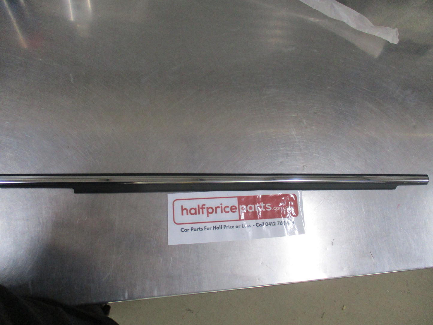 Mitsubishi Outlander Genuine Left Hand Rear Door Chrome Window Belt Moulding New Part
