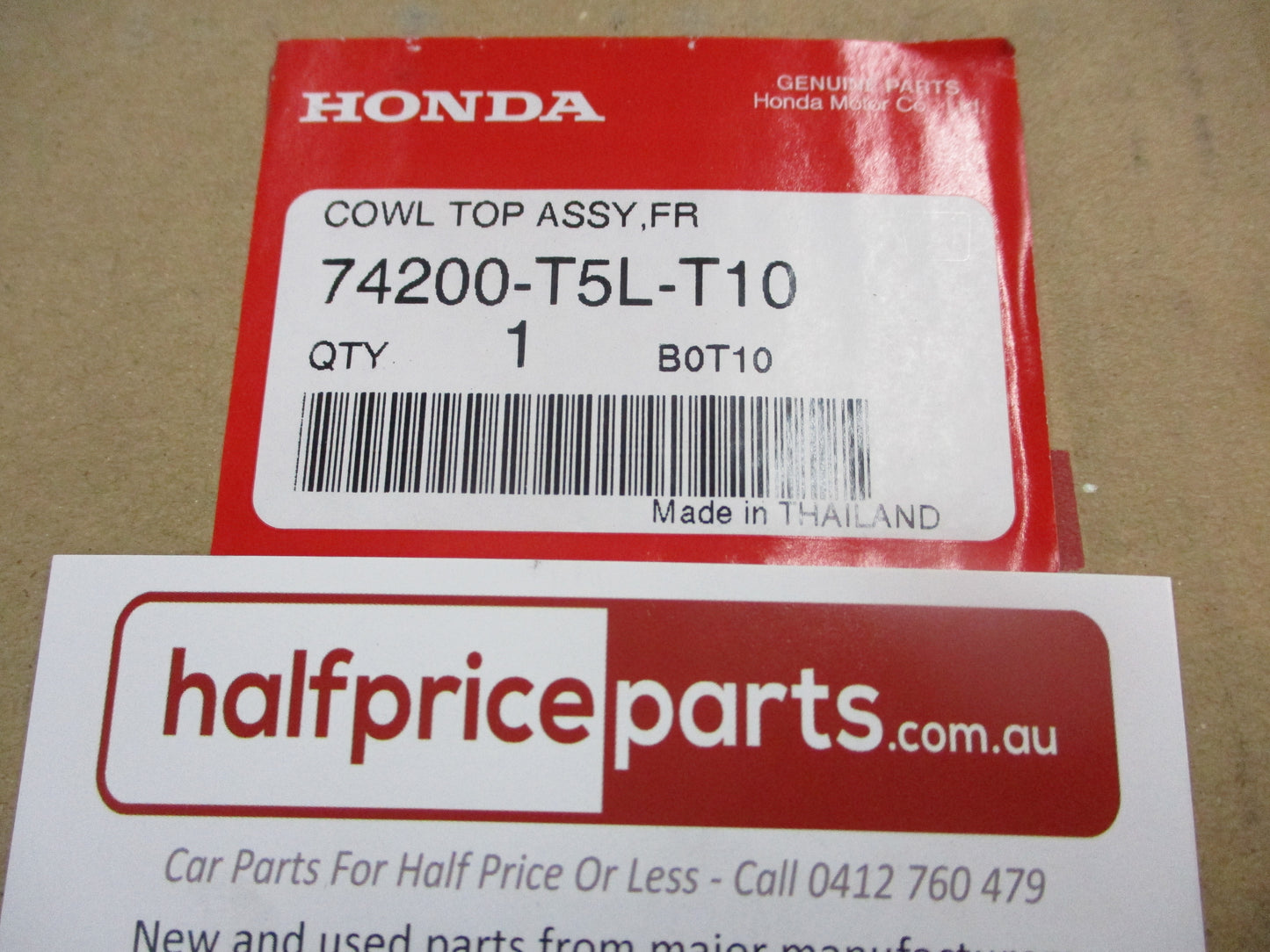 Honda Jazz Genuine Front Windscreen Cowel Garnish New Part