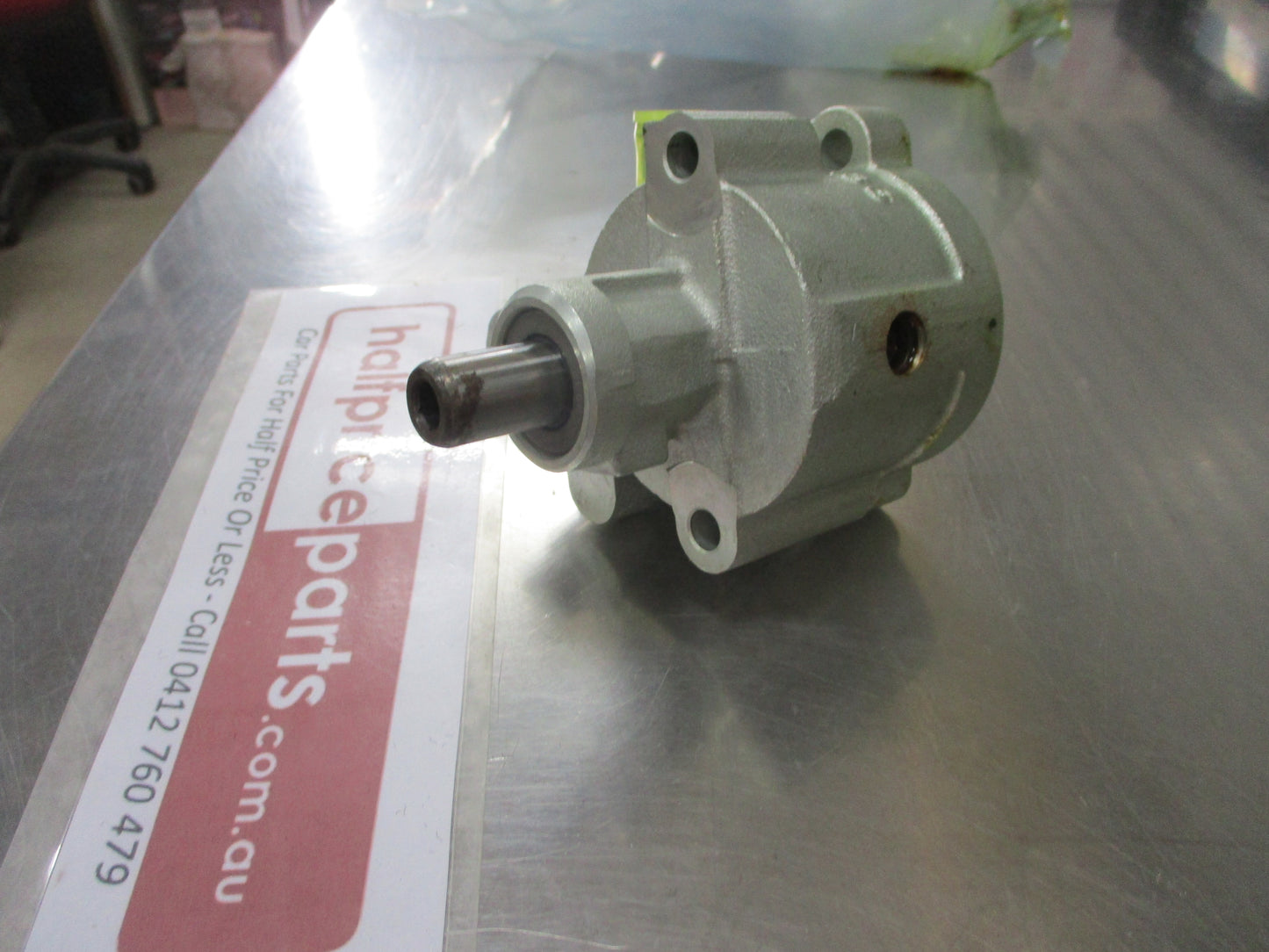 Holden VT-VX-VY Commodore V6/WH-WK Statesman V6 Genuine Power Steering Pump New Part