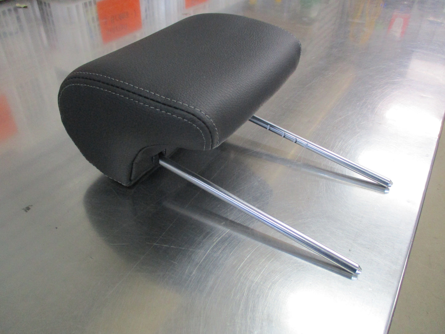 Holden Captiva Genuine Rear Seat (60%) Leather Headrest New