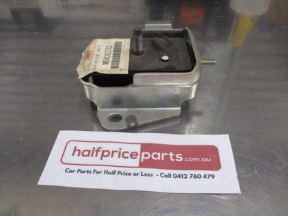 Mitsubishi Triton Genuine Left Hand Front Engine Mount New Part