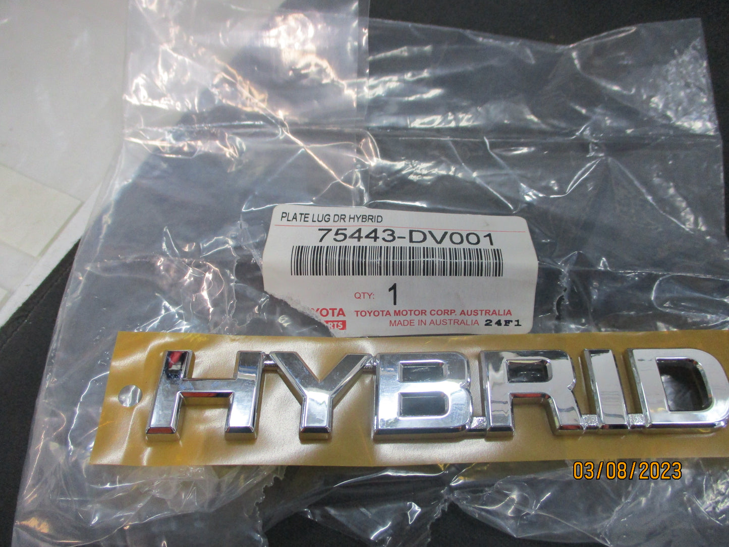 Toyota Corolla Genuine Rear Tail Gate/Boot Chrome Hybrid Emblem New Part