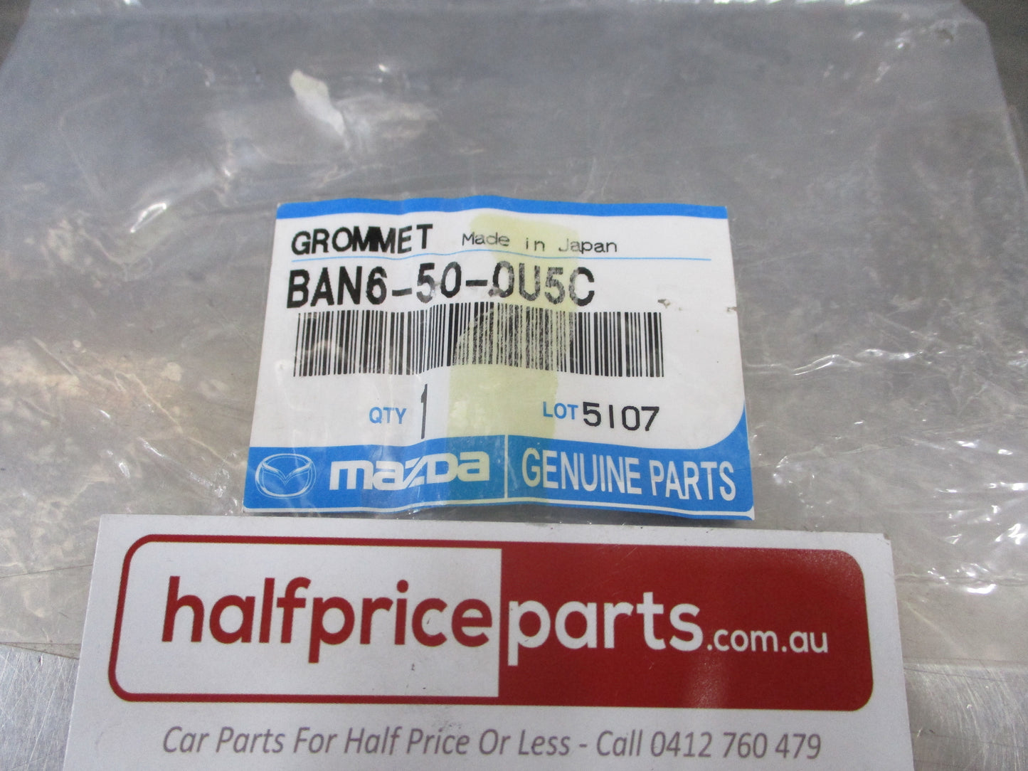 Mazda 3 Sedan Genuine Front Bumper Bar Grommet Screw-B New Part