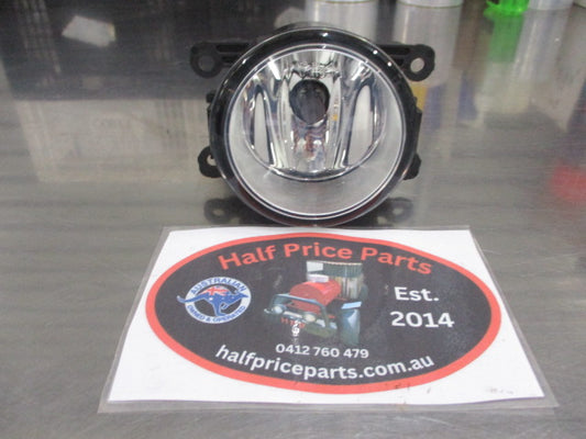 Ford PX Ranger/Mazda BT-50 Genuine Valeo Fog Light Left Or Right Used Part VGC.