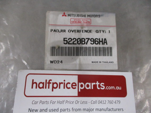 Mitsubishi ML/MN Triton Genuine Right Hand Rear Flare Seal New Part