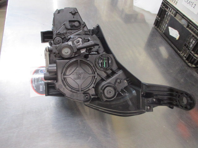 Hyundai i30 Genuine Right Hand Front Side LED Headlight (Drivers) New Part
