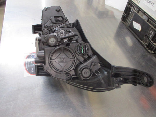 Hyundai i30 Genuine Right Hand Front Side LED Headlight (Drivers) New Part