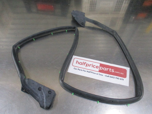 Mitsubishi Magna Genuine Outer Left Hand Rear Door Seal Weatherstrip New Part