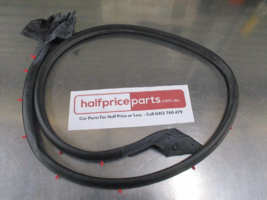Mitsubishi Magna Genuine Outer Right Hand Front Door Lower Weatherstrip New Part