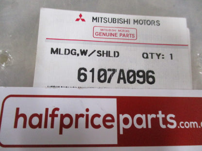 Mitsubishi Pajero Sport Genuine Upper Front Windscreen Moulding New Part