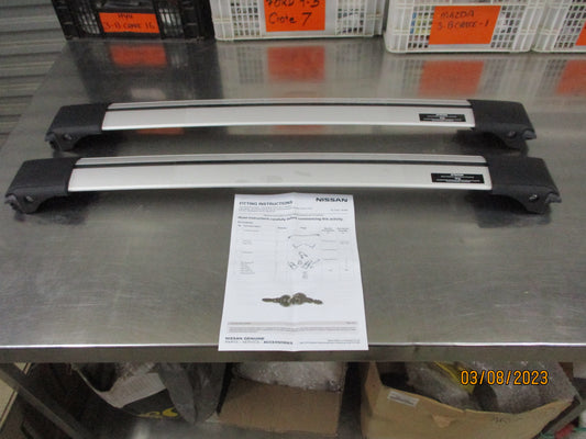 Nissan Navara D23 NP300 Genuine Canopy Roof Cross Bar Rack Set New Part
