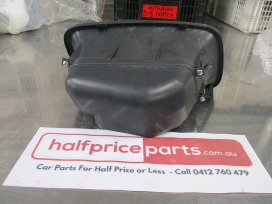 Mitsubishi Pajero Genuine Left Hand Front Fog Light Cover New Part