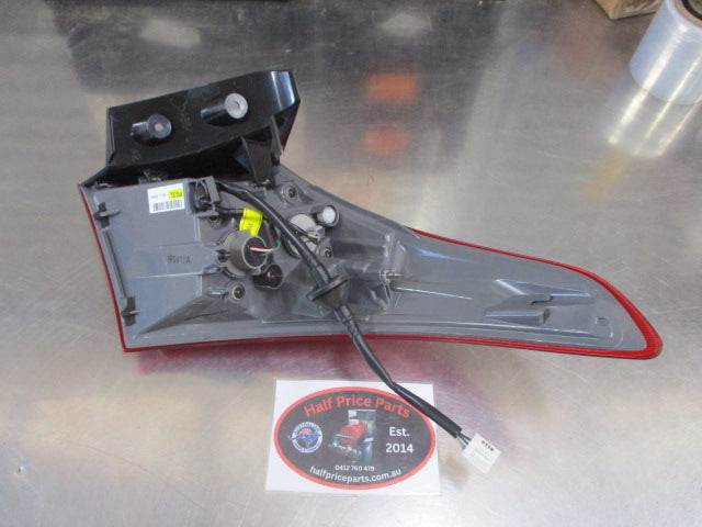 Hyundai i30 GD/GD II Genuine Rear Combination Left Hand Tail Light Assembly New Part