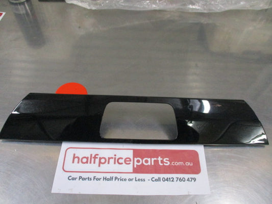 Mitsubishi Pajero Genuine Rear Door Handle Garnish Cover Trim (Black) New Part