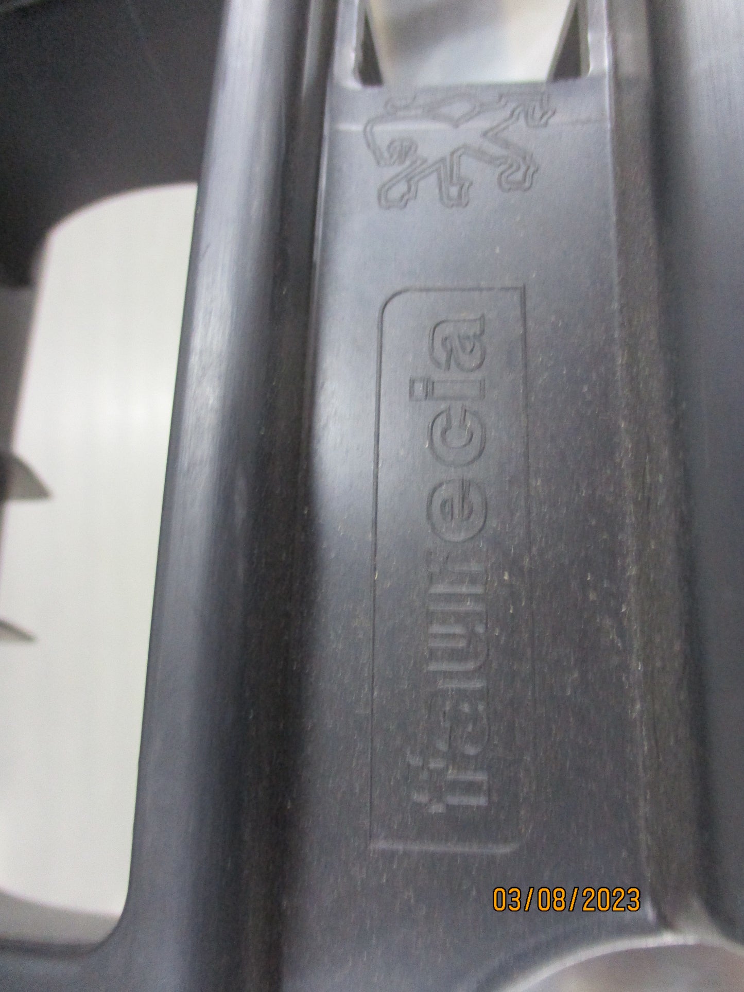 Peugeot 207 Genuine Rear Bumper Bracket New Part