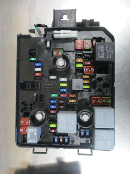 Holden Trax Genuine Fuse Box Assy W/ Fuses New