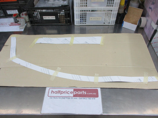 Honda Jazz Genuine Left Hand Front Door Sash Set (Black Gloss) New Part