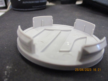 Suzuki Swift/SX4 Genuine Center Wheel Cap New Part