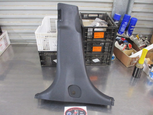 Hyundai Santa Fe CM  Genuine Left Hand Center B-Pillar Lower Trim New Part.