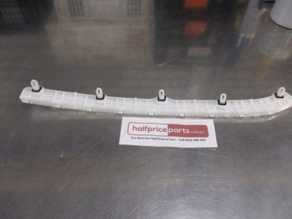 Mitsubishi Pajero Sport Genuine Right Hand Rear Bumper Bracket Face Support New Part