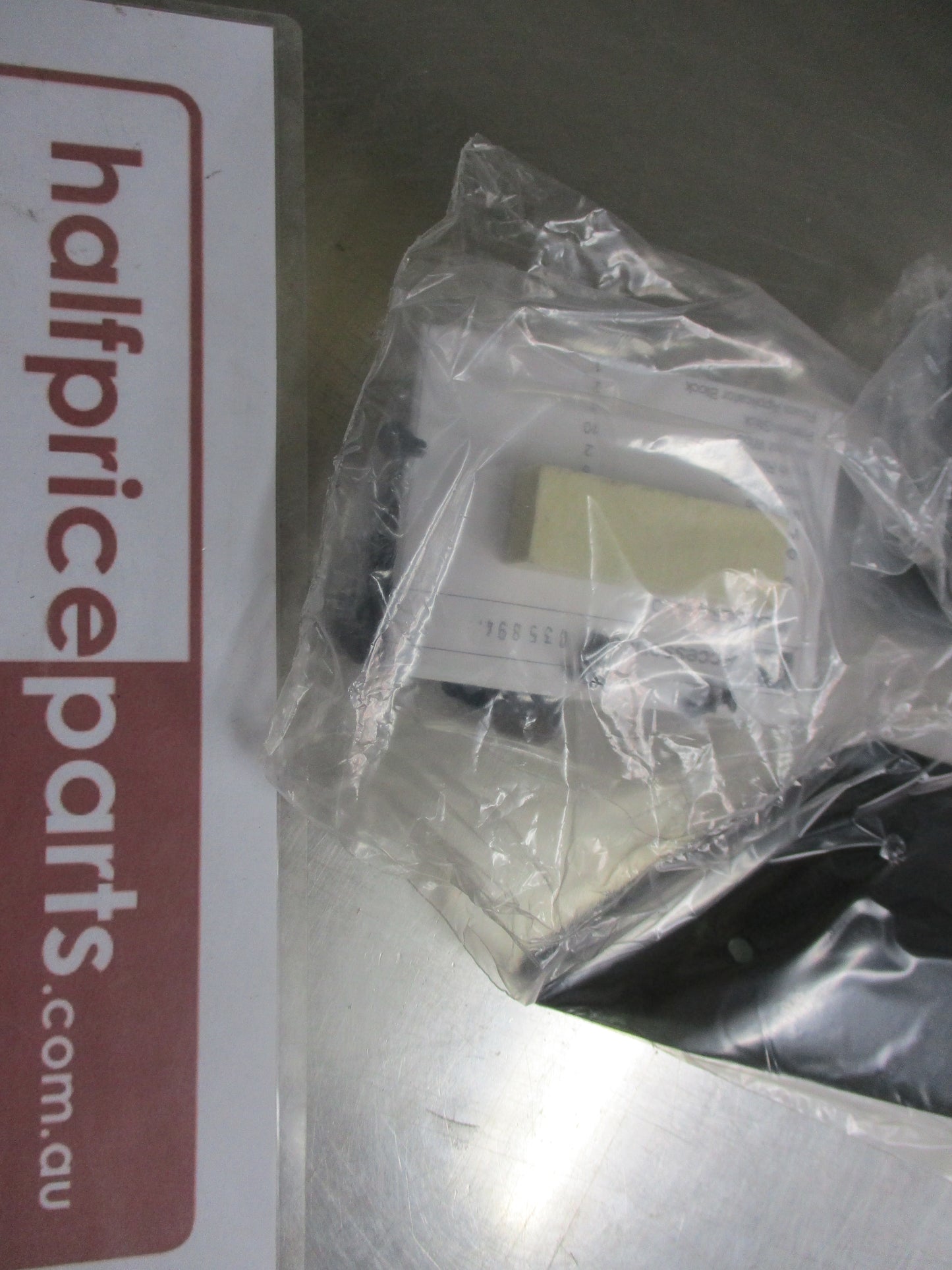 Holden ZB Commodore Genuine Tinted Slim Line Weather Shield Kit New Part