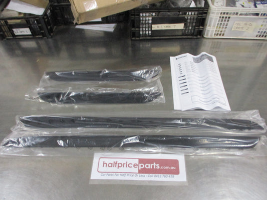 Suzuki Swift / Sport Genuine Side Body Molding Set Of 4 (Black) New Part