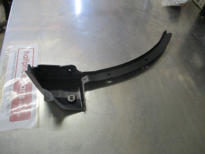 Suzuki APV/Carry/Super Carry Genuine Front Right Mud Guard (Primer) New Part