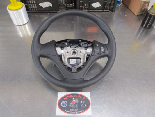 Hyundai I30 FD Genuine 3-Spoke Steering Wheel With Cruise Control Controllers New Part