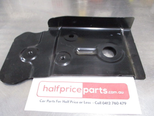 Mitsubishi Outlander/Lancer Genuine Right hand Lower Extension New Part