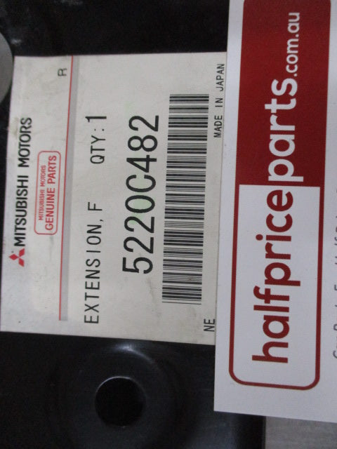 Mitsubishi Outlander/Lancer Genuine Right hand Lower Extension New Part