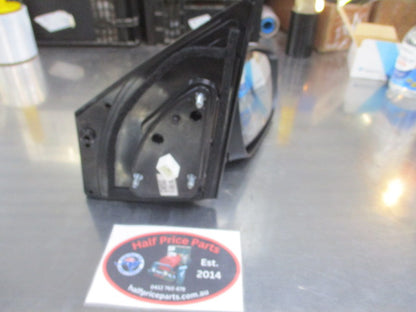 Hyundai i30 GD Genuine Right Hand Outer Mirror Assembly LED Indicator New Part