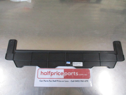 Mitsubishi Challenger/Triton/Pajero Sport Genuine Upper Radiator Air Guide Panel New Part