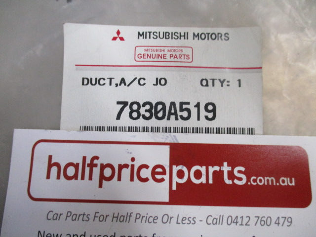 Mitsubishi Pajero Sport Genuine Rear A/C Unit Joint Duct New Part