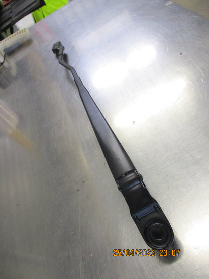 Holden RG Colorado/Trailblazer Genuine Drivers Side Front Wiper Arm New Part