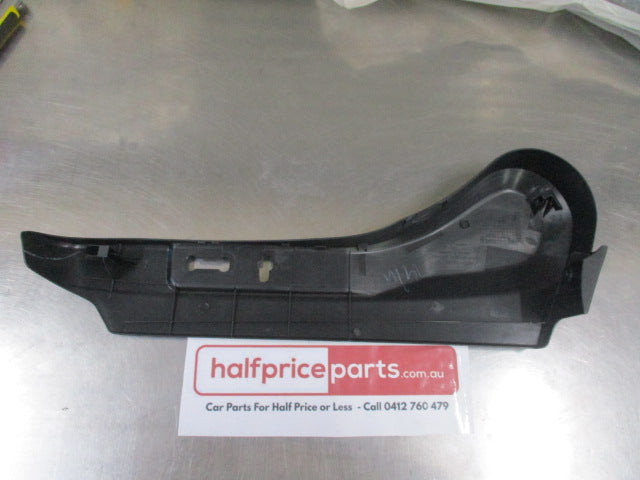 Mitsubishi Challenger/Triton Genuine Front Right Hand Seat Outer Side Cover New Part