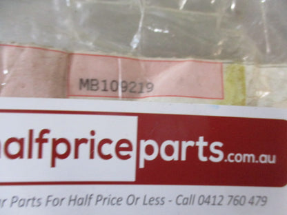 Mitsubishi Pajero Genuine Sway Bar Bushing New Part