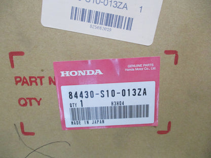 Honda CRV Genuine Rear Tailgate Inner Trim New