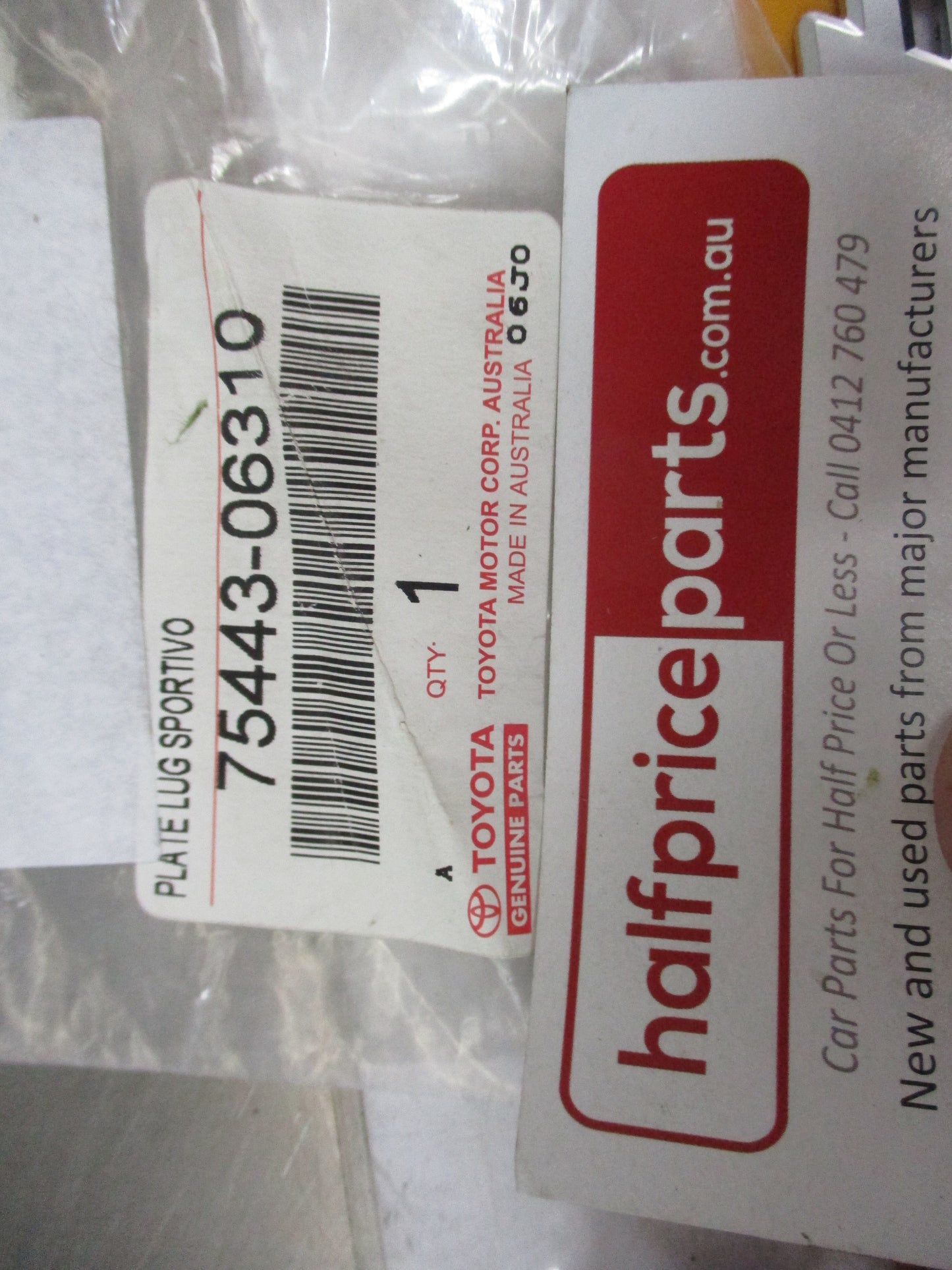 Toyota Camry Sportivo Genuine Rear Boot Emblem New Part