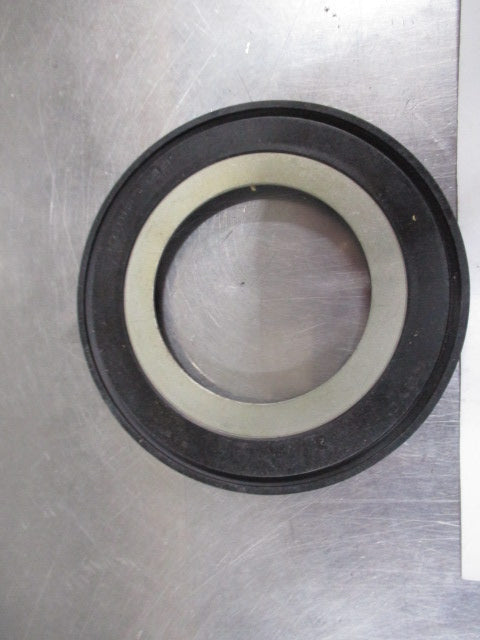 Mitsubishi Canter Genuine Rear Hub Oil Seal New Part