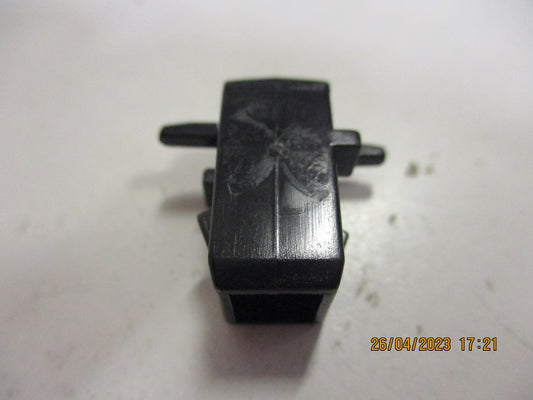 Nissan Datsun D21 Genuine Front Grille Clip New Part